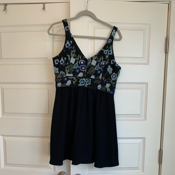 BCBGeneration Embroidered Cocktail Dress - Picture 4 of 4